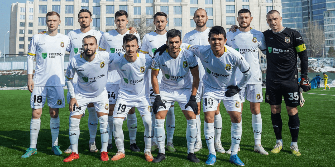 ФК «Женис» в матче первого тура КПЛ против «Астаны»
