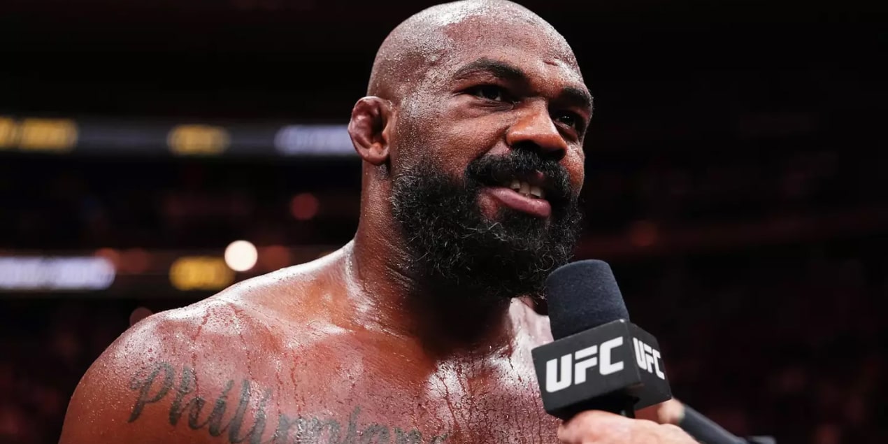Джон Джонс после победы в бою UFC