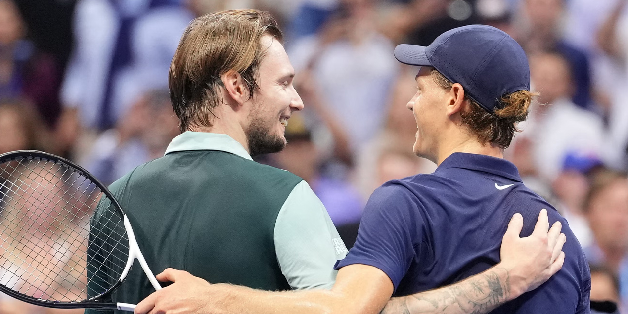 Бублик разгромно уступил Синнеру и покинул US Open