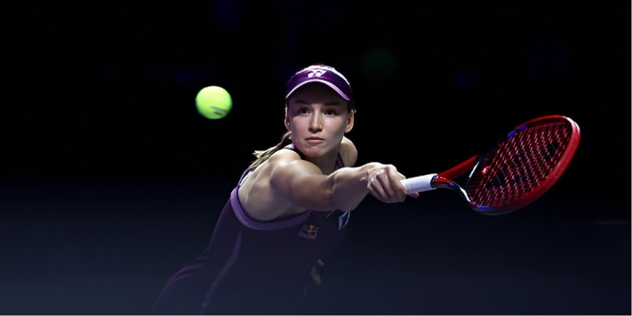 Елена Рыбакина с победы стартовала на Итоговом турнире WTA в Эр-Рияде