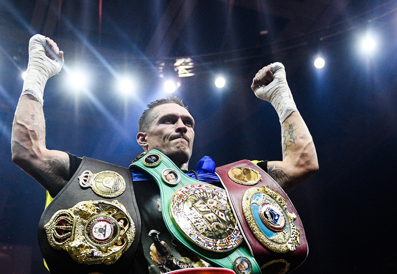 Александр Усик лишился статуса абсолютного чемпиона — WBO объявила о вакантном титуле