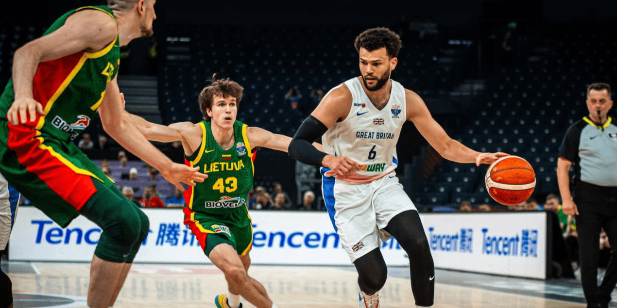 Литва сотворила баскетбольное чудо: минус 7 за 15 секунд превратились в победу над Великобританией