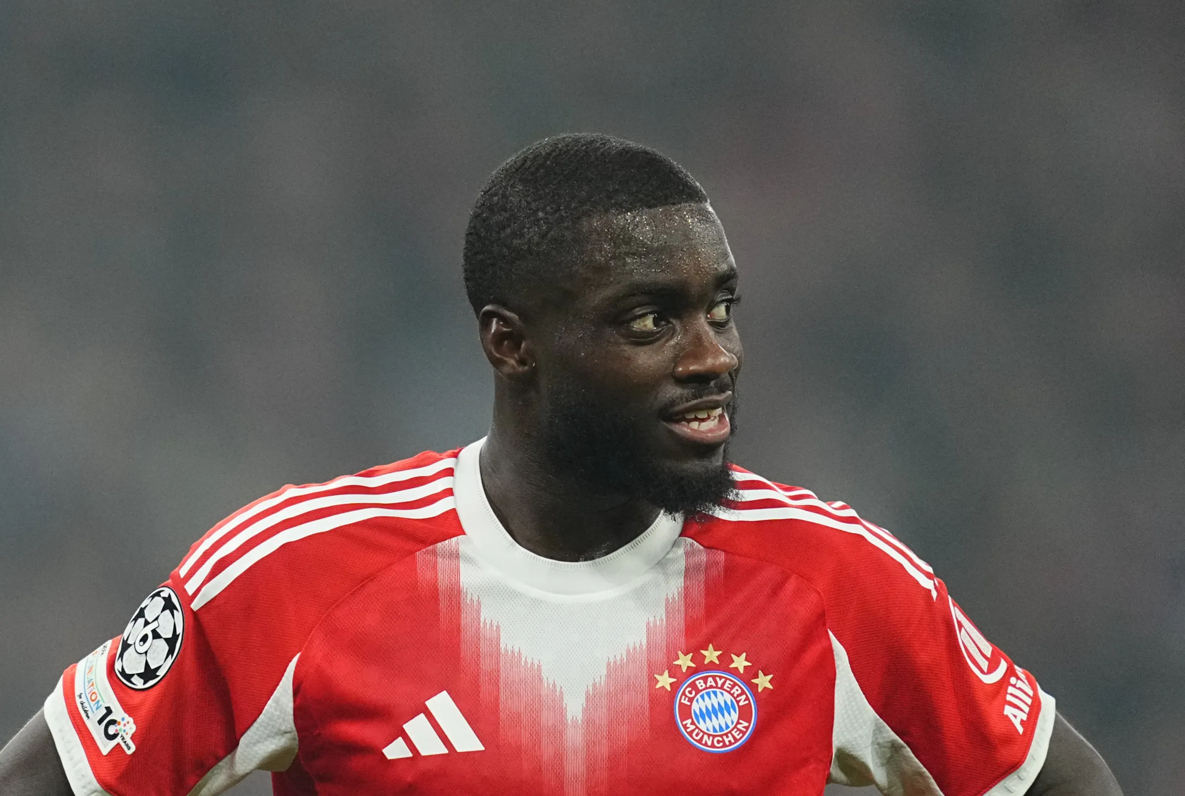 Дайо Упамекано озвучил свои требования «Баварии» по новому контракту