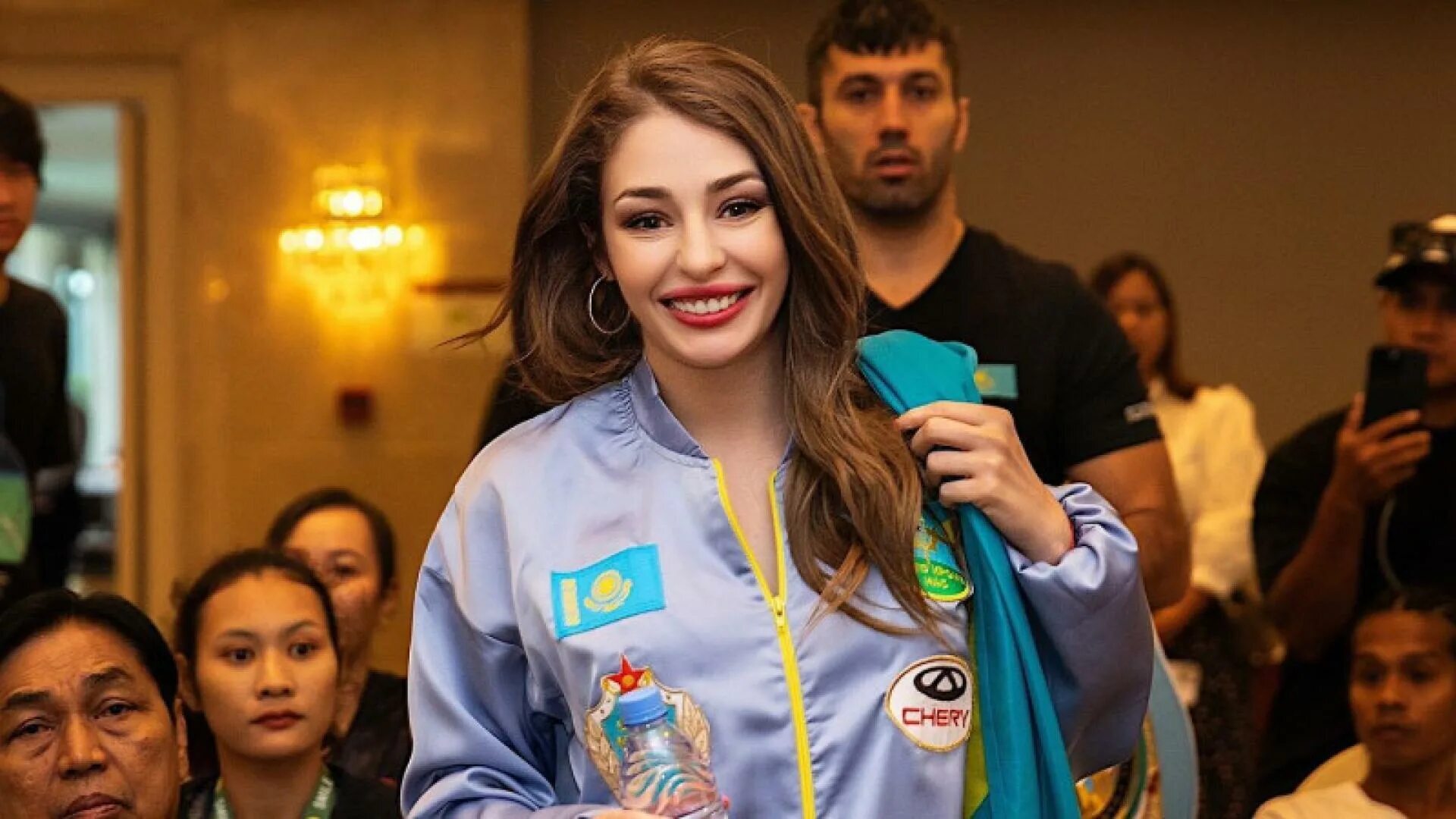 Ангелина Лукас: от бальных танцев до мировых титулов в боксе