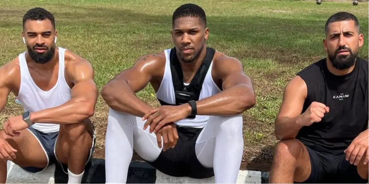 ДТП с участием Энтони Джошуа: двое близких друзей боксера погибли в автокатастрофе