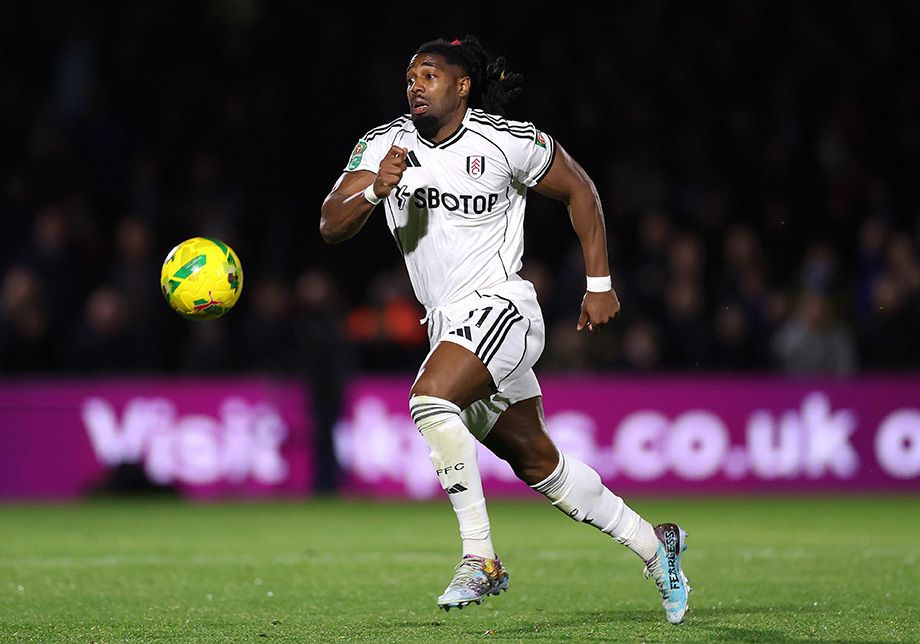 АПЛ включила режим экономии: первый день года — четыре ничьи, три «сухаря» 