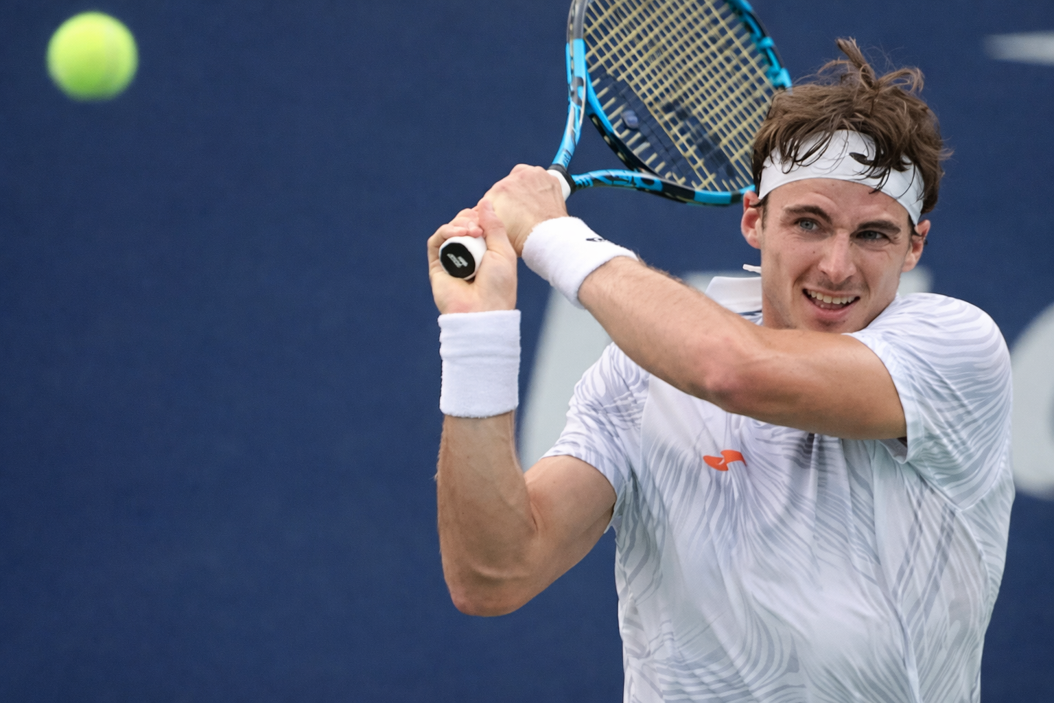 Скатов не дошёл до финала в Нонтхабури: казахстанец уступил Тиффону в двух сетах