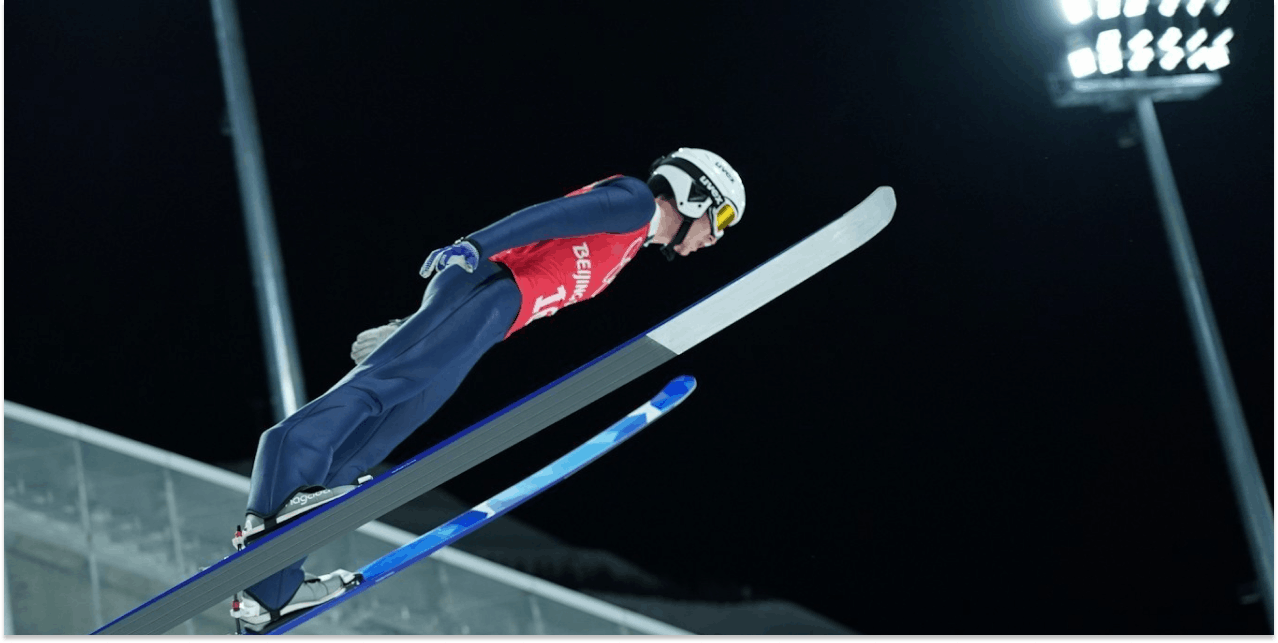 Казахстанские прыгуны выступили на этапе Кубка мира в Инсбруке: Мизерных — в топ-20