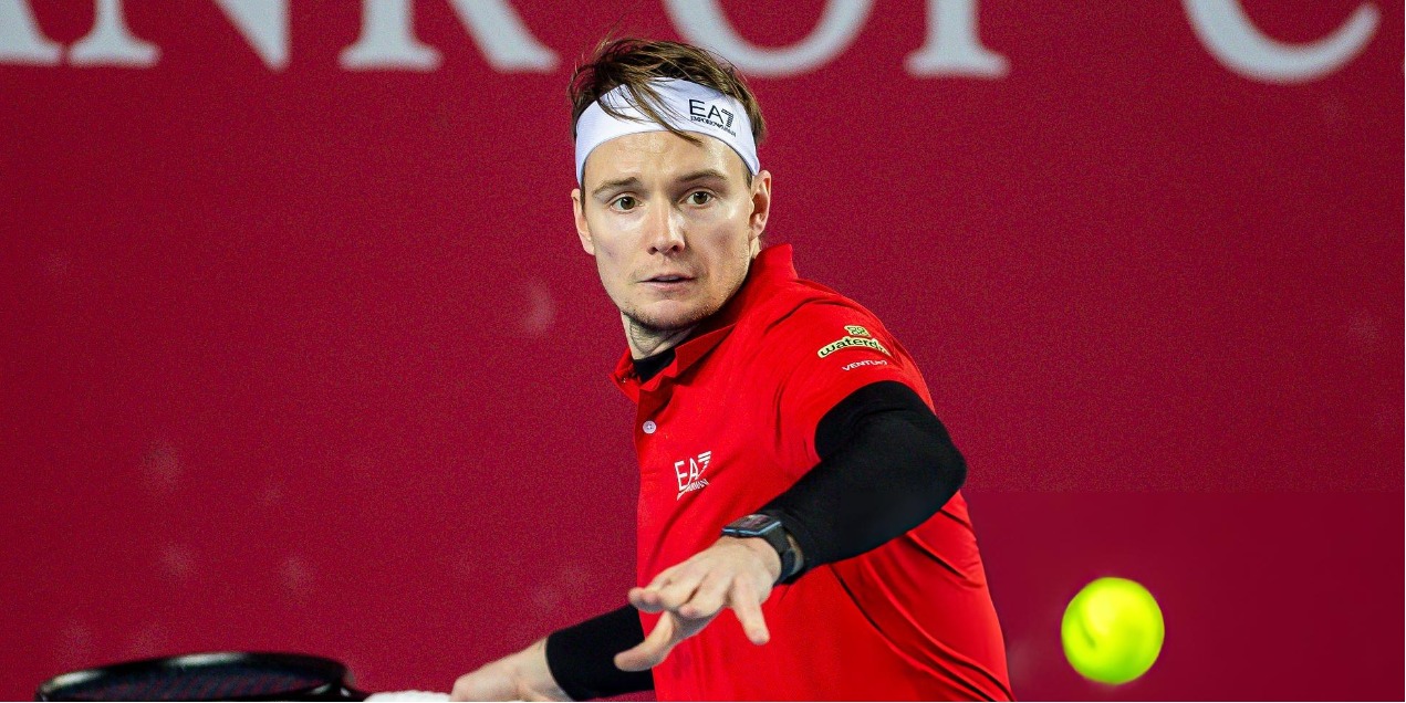 Александр Бублик одержал первую победу в 2026 году на турнире в Гонконге