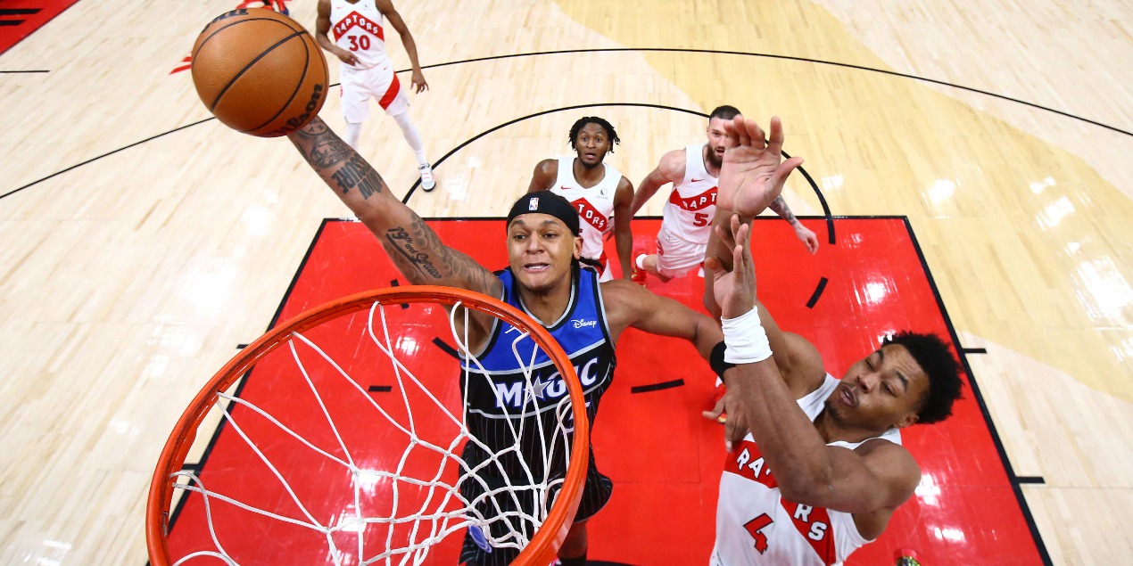 Взрыв подборов в атаке НБА: почему команды снова делают ставку на вторые шансы