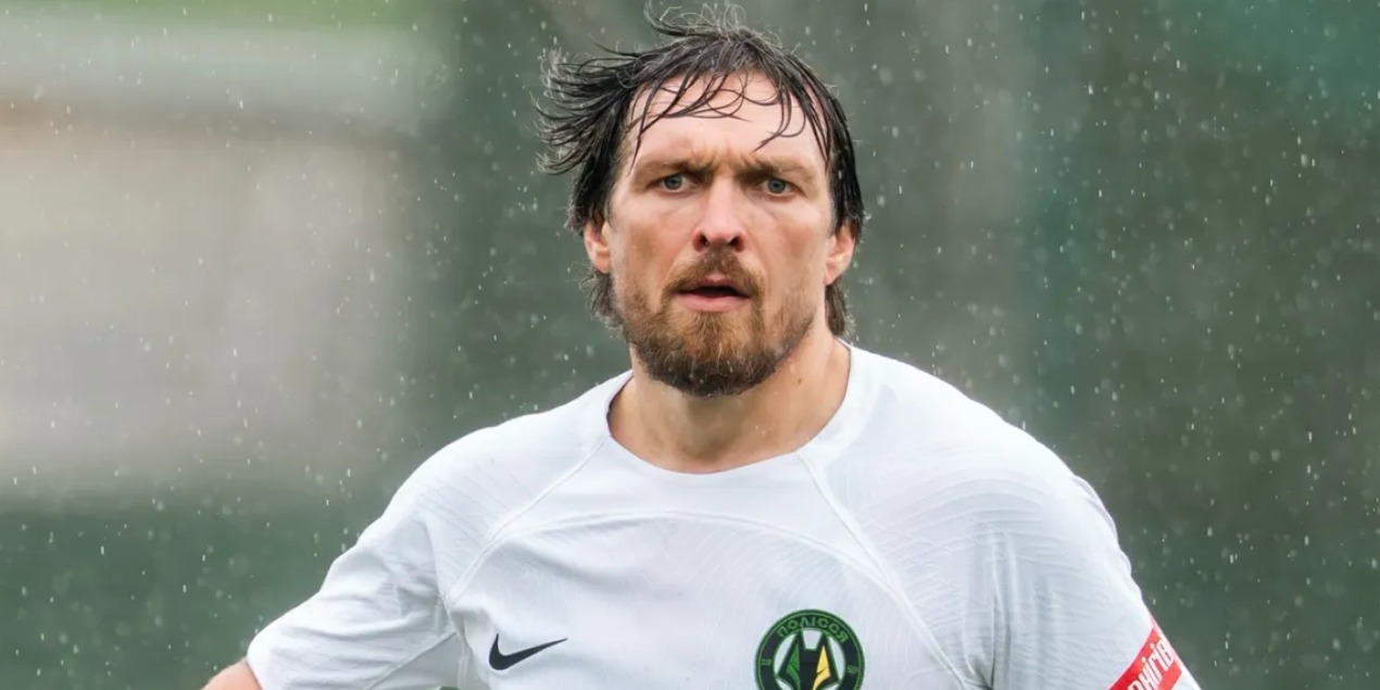 Усик вышел на футбольное поле и сыграл матч против команды Томаса Мюллера